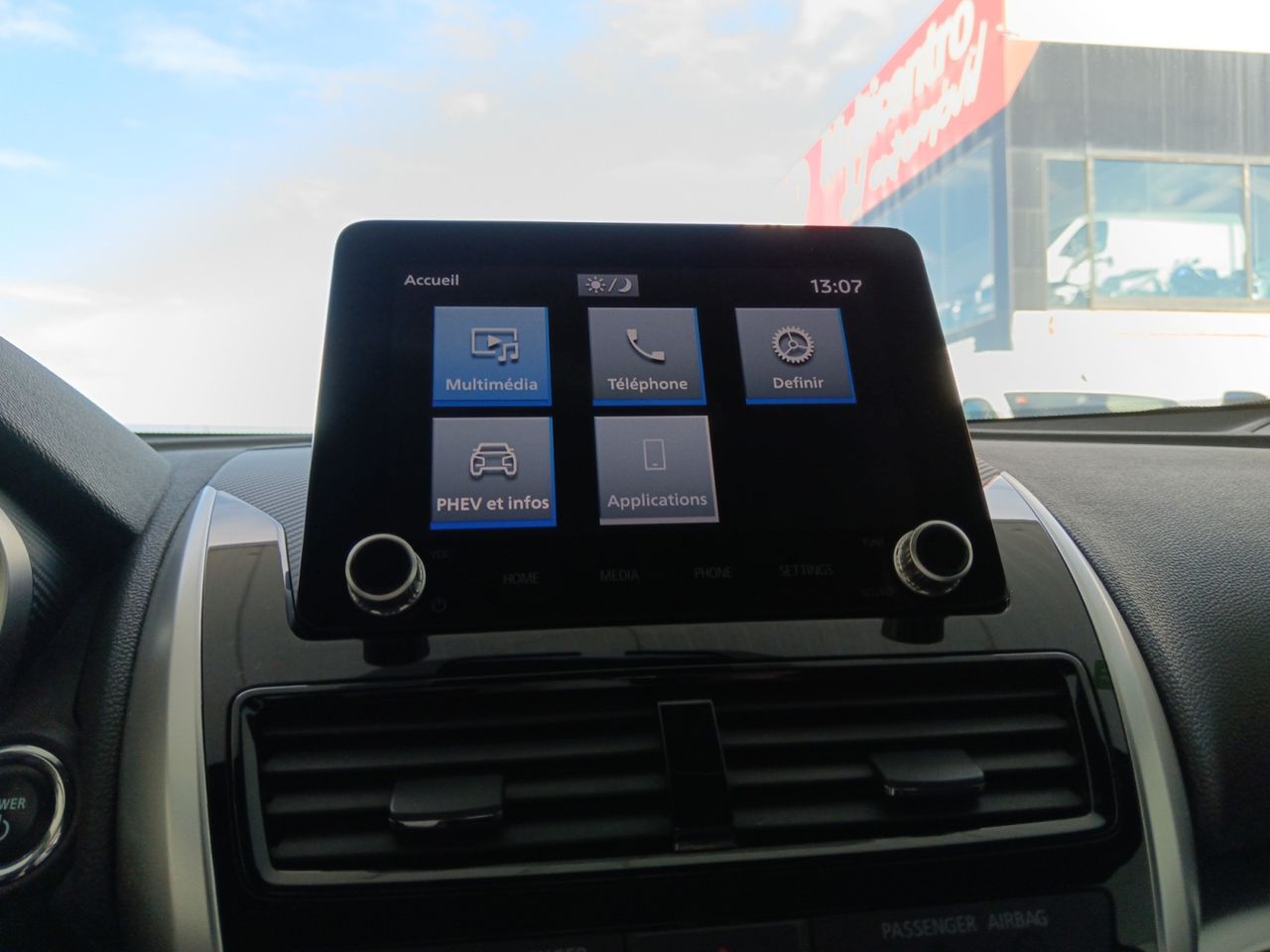 Foto Mitsubishi Eclipse Cross 15