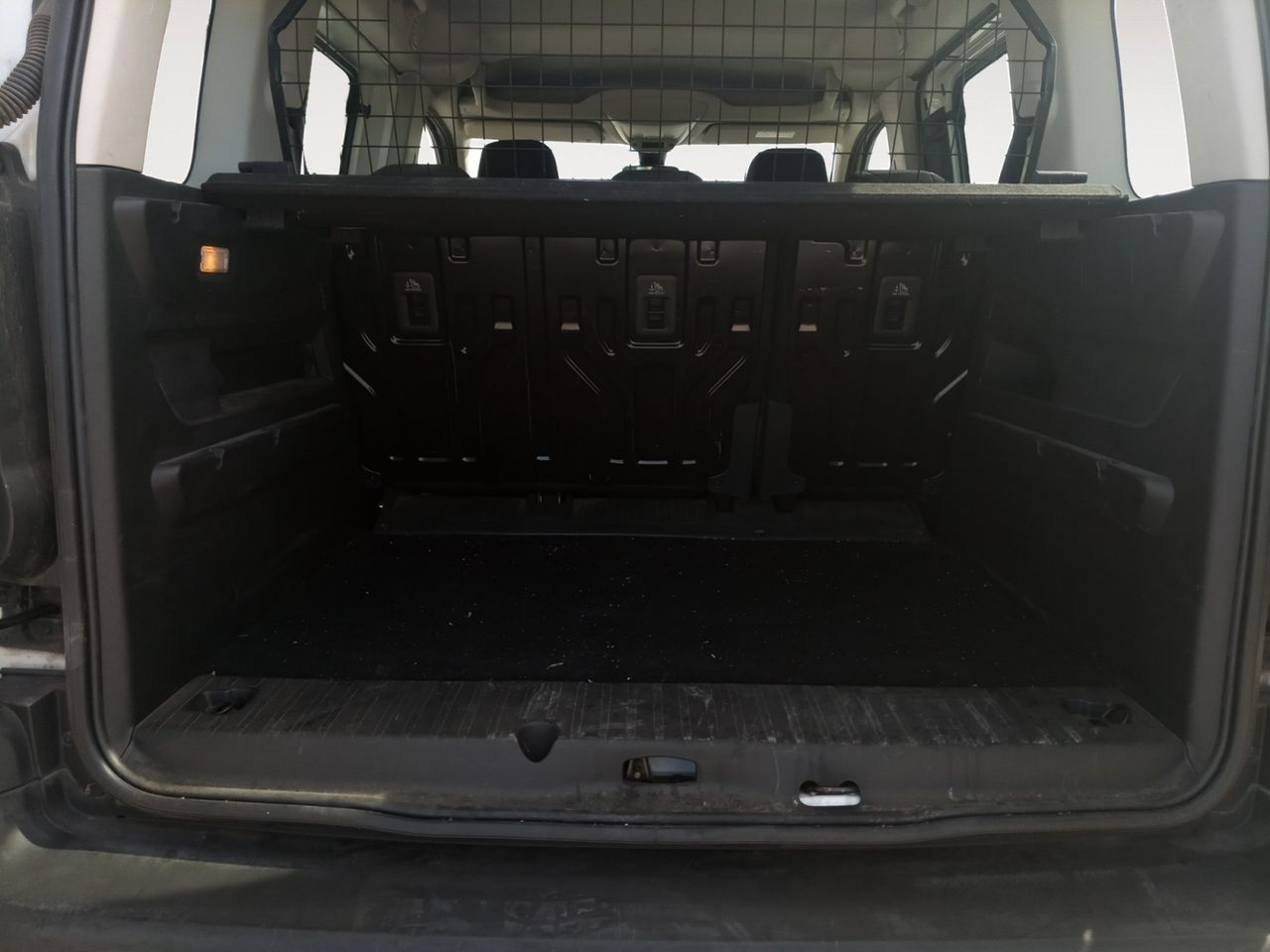 Foto Peugeot Rifter 11
