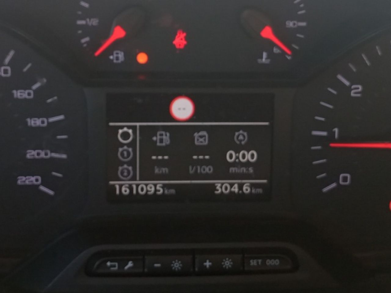Foto Peugeot Rifter 13