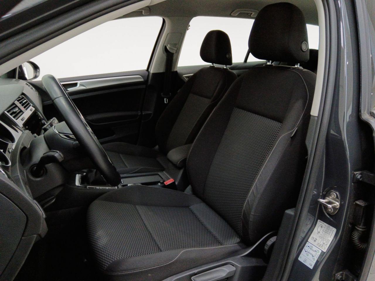 Foto Volkswagen Golf 8