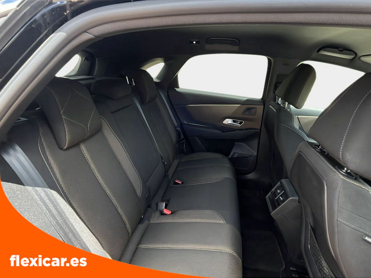 Foto DS Automobiles DS 7 Crossback 16
