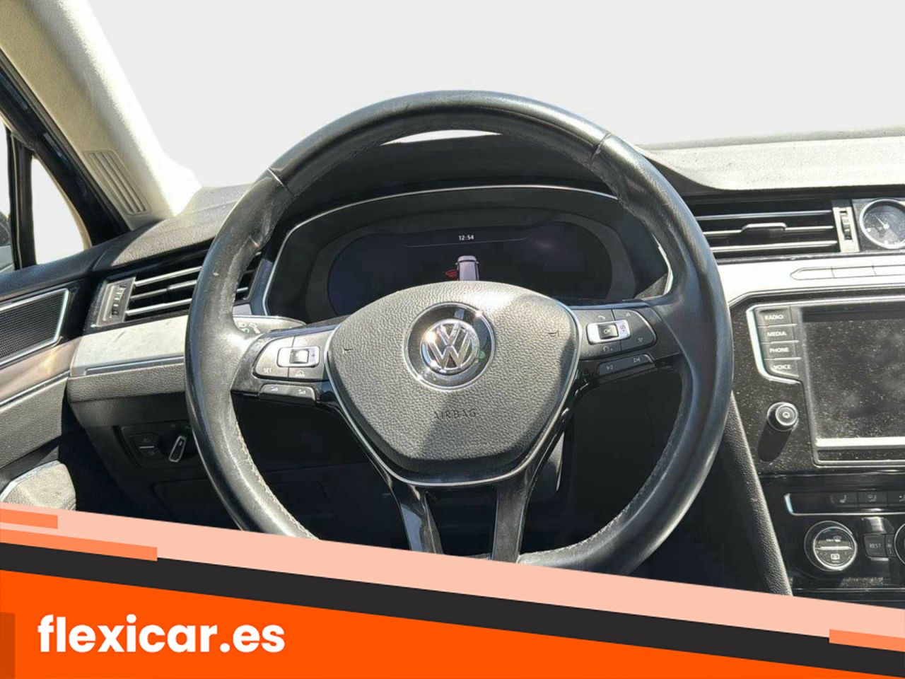 Foto Volkswagen Passat 12