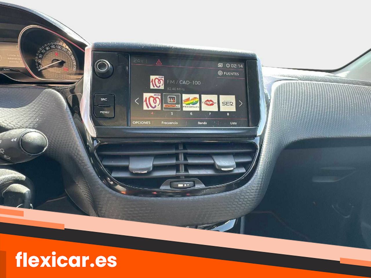 Foto Peugeot 2008 11
