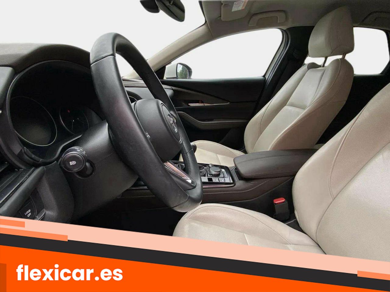 Foto Mazda CX-30 15