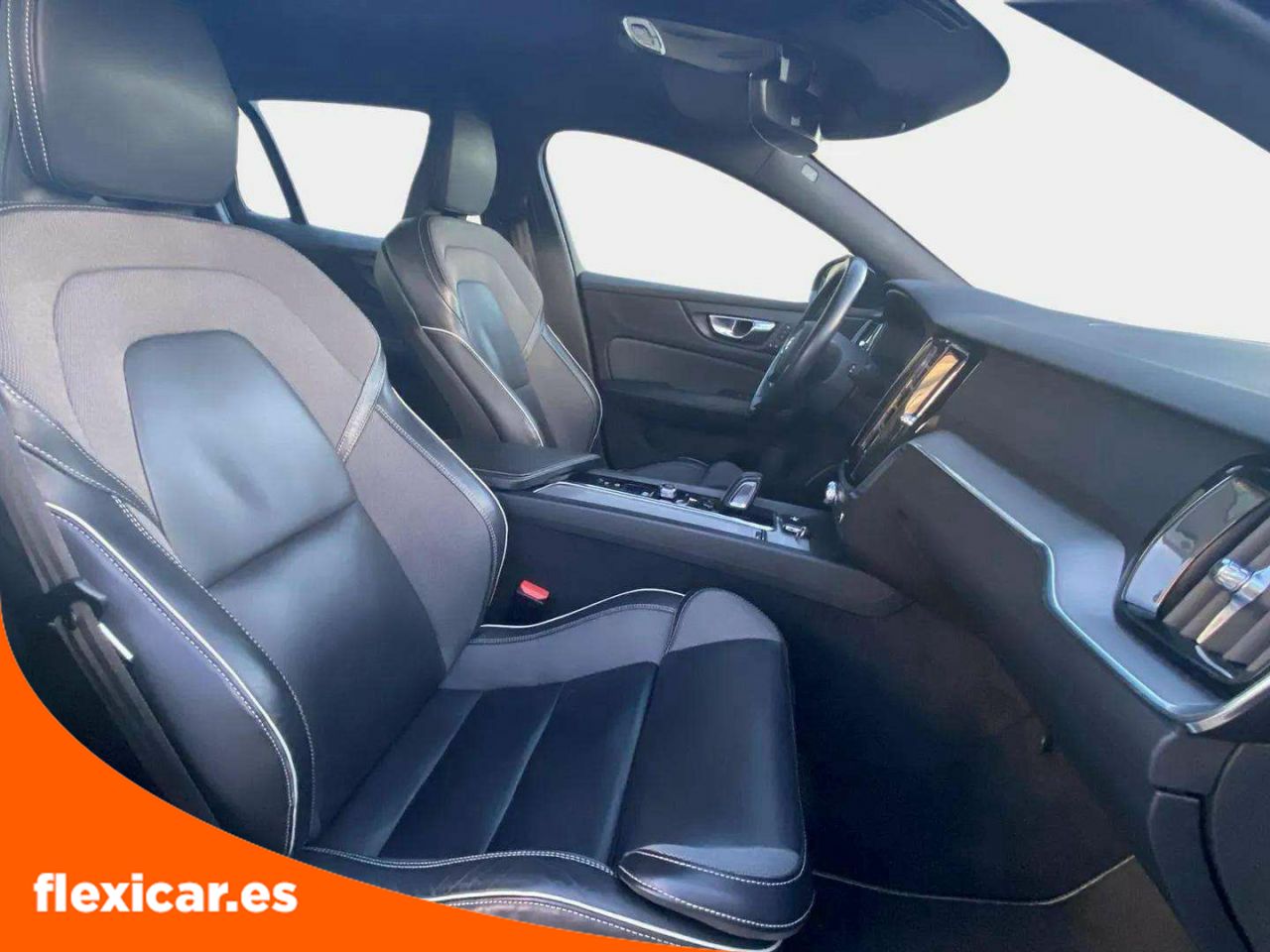 Foto Volvo V60 14