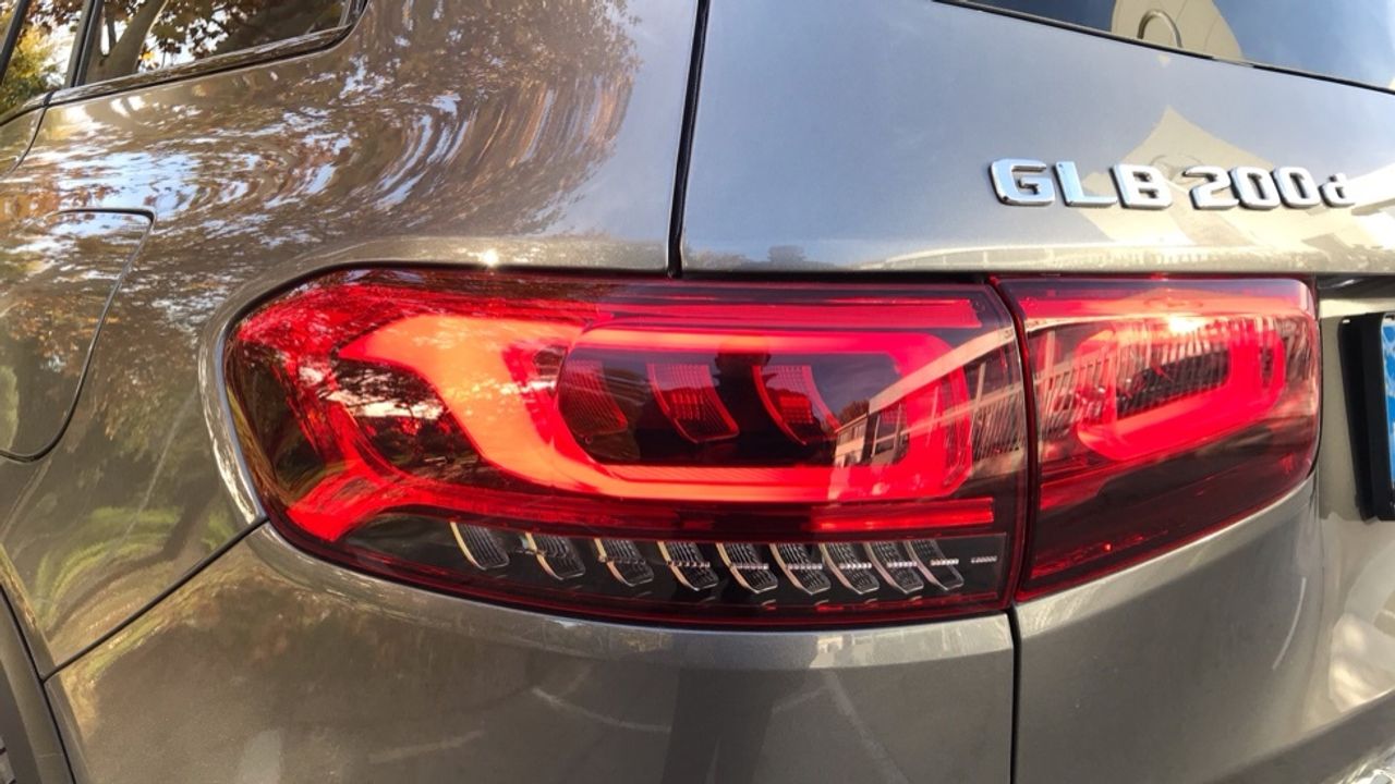 Foto Mercedes-Benz Clase GLB 20