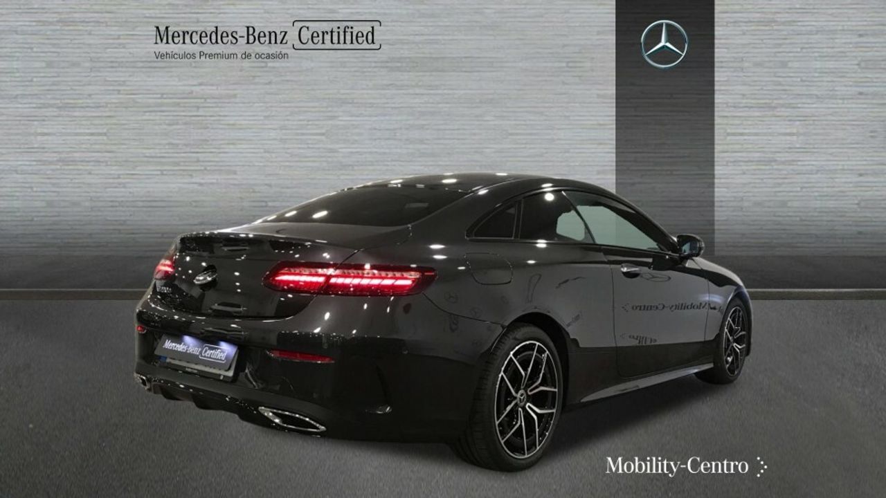 Foto Mercedes-Benz Clase E 4