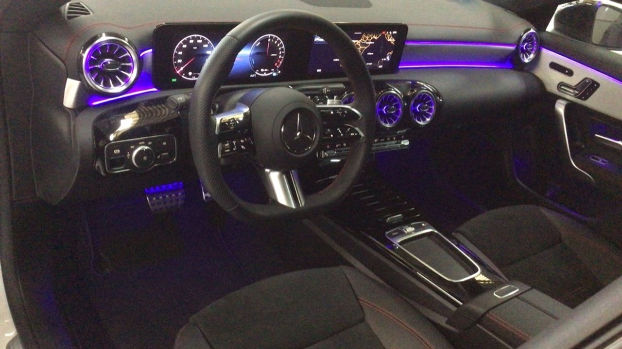 Foto Mercedes-Benz Clase CLA 6