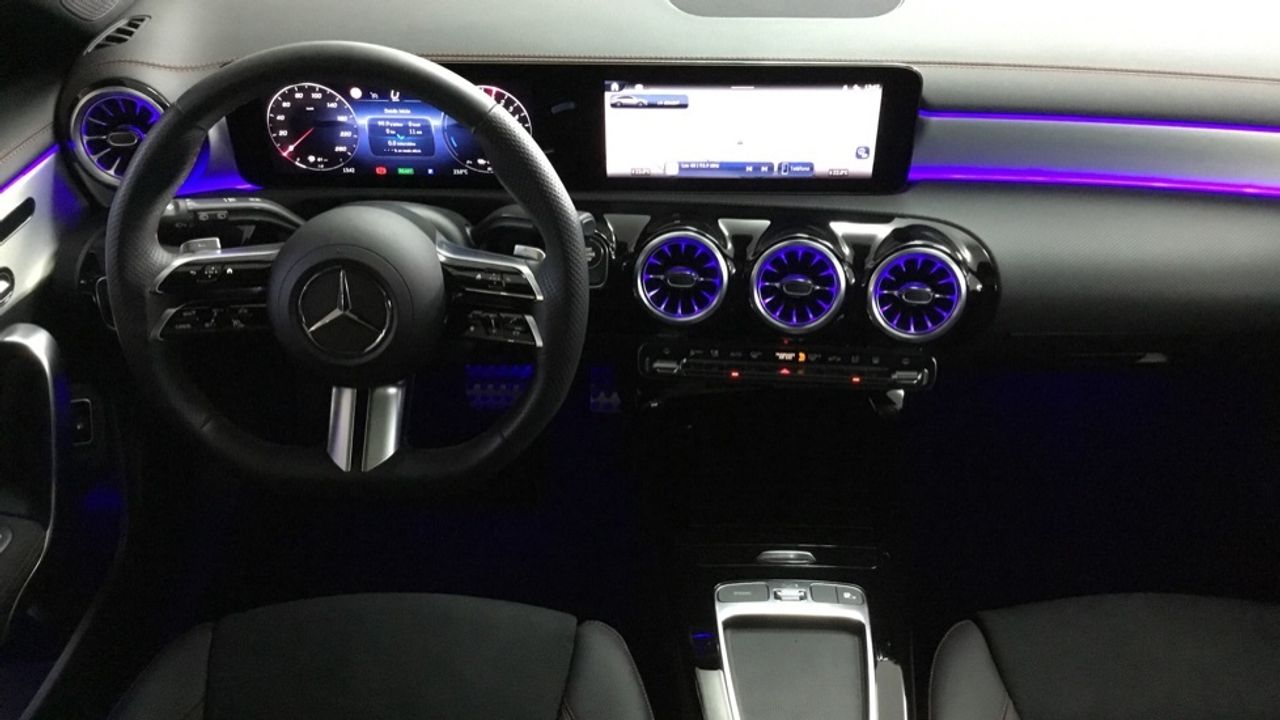 Foto Mercedes-Benz Clase CLA 8