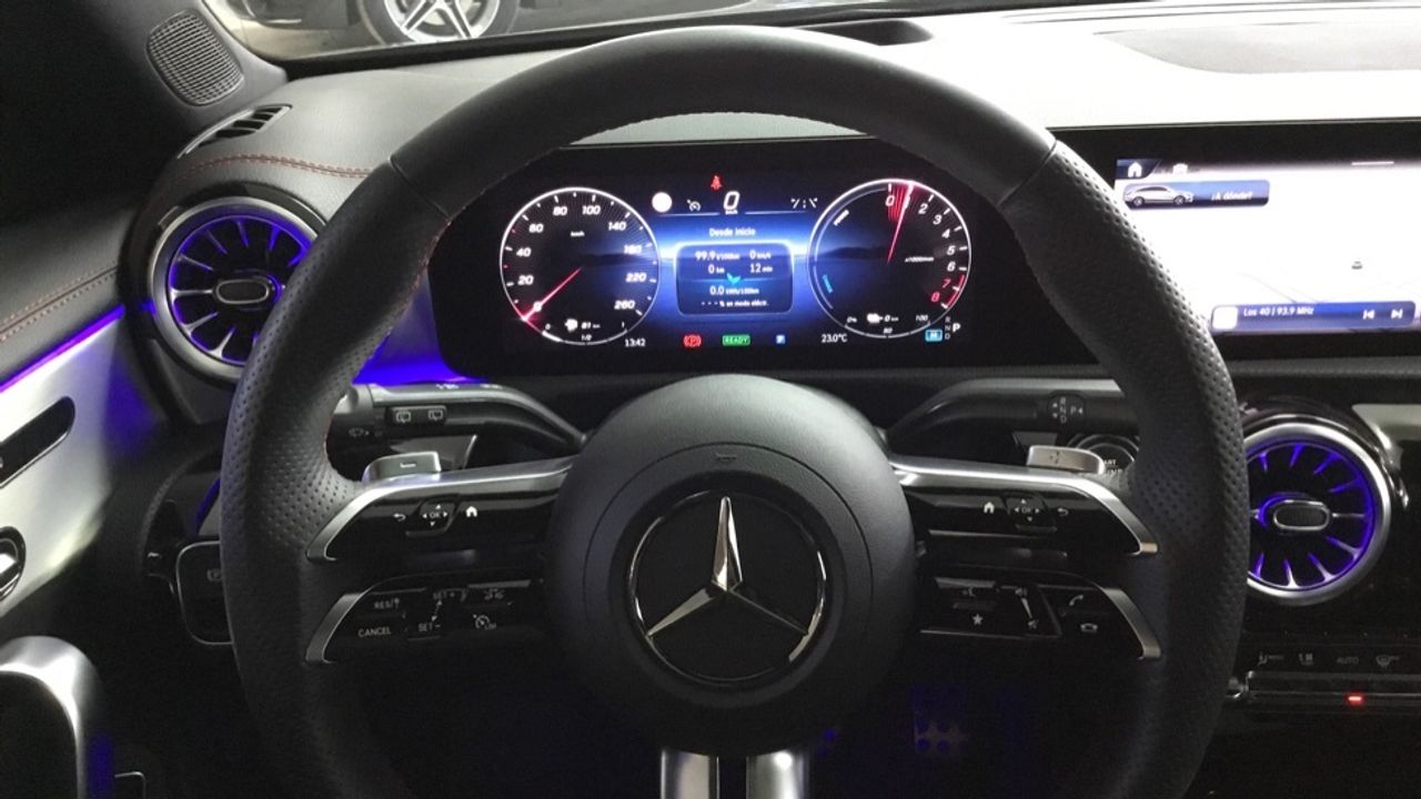 Foto Mercedes-Benz Clase CLA 9