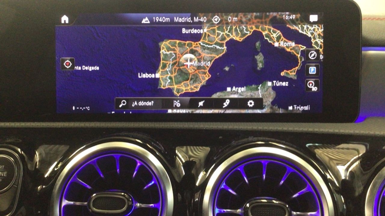 Foto Mercedes-Benz Clase CLA 21