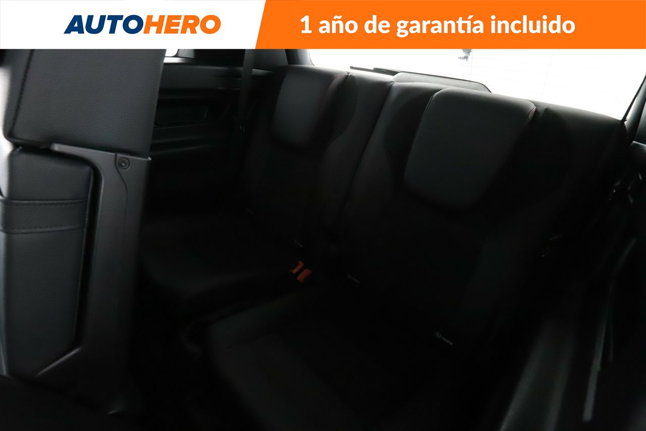 Foto Mercedes-Benz Clase GLB 21