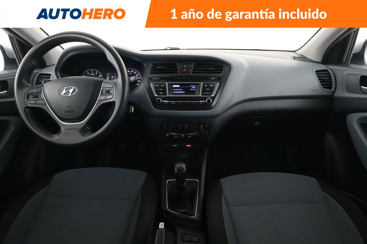 Foto Hyundai i20 13