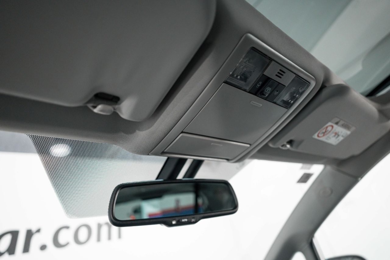 Foto Toyota Corolla Verso 17