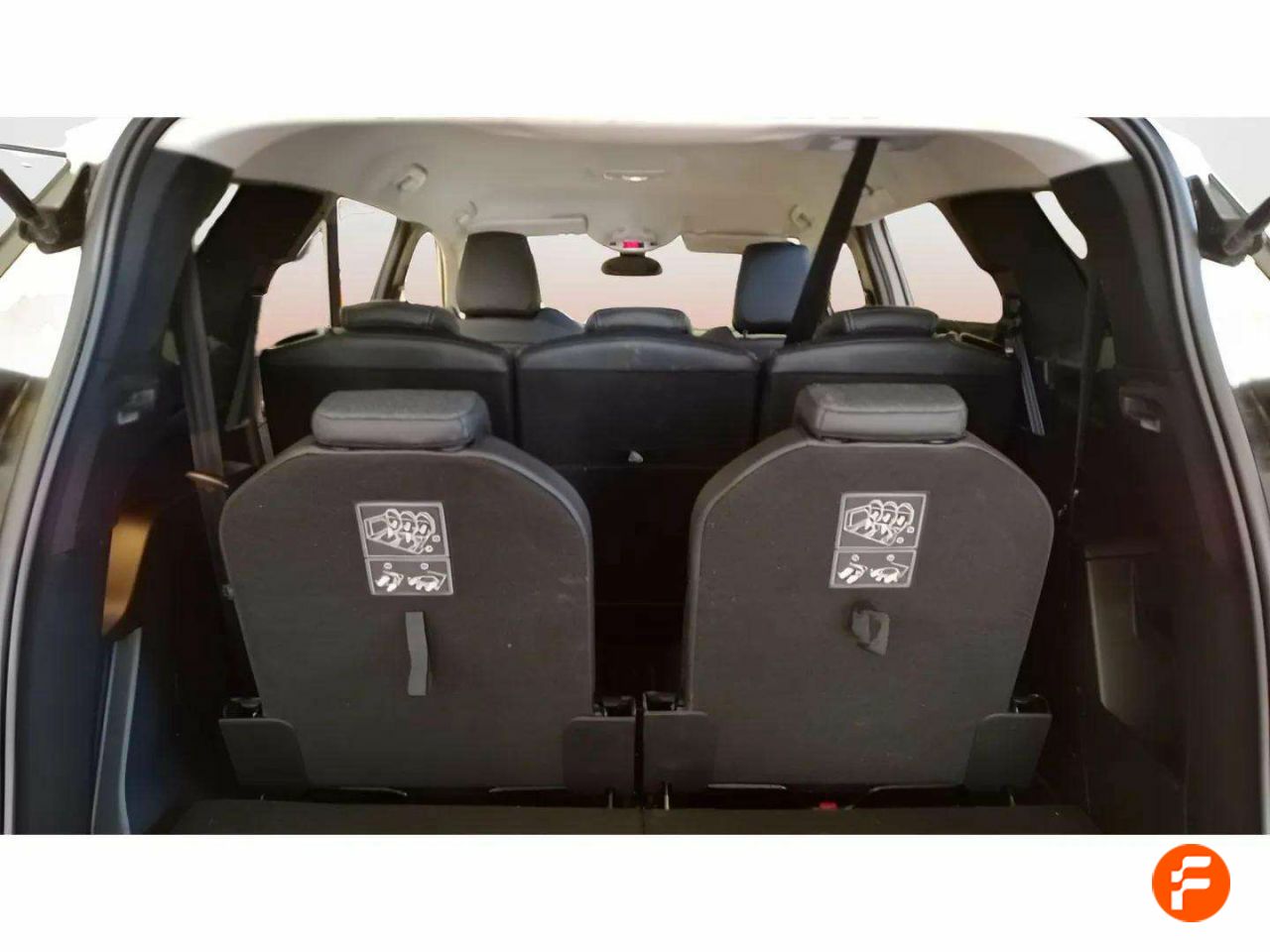 Foto Peugeot 5008 10