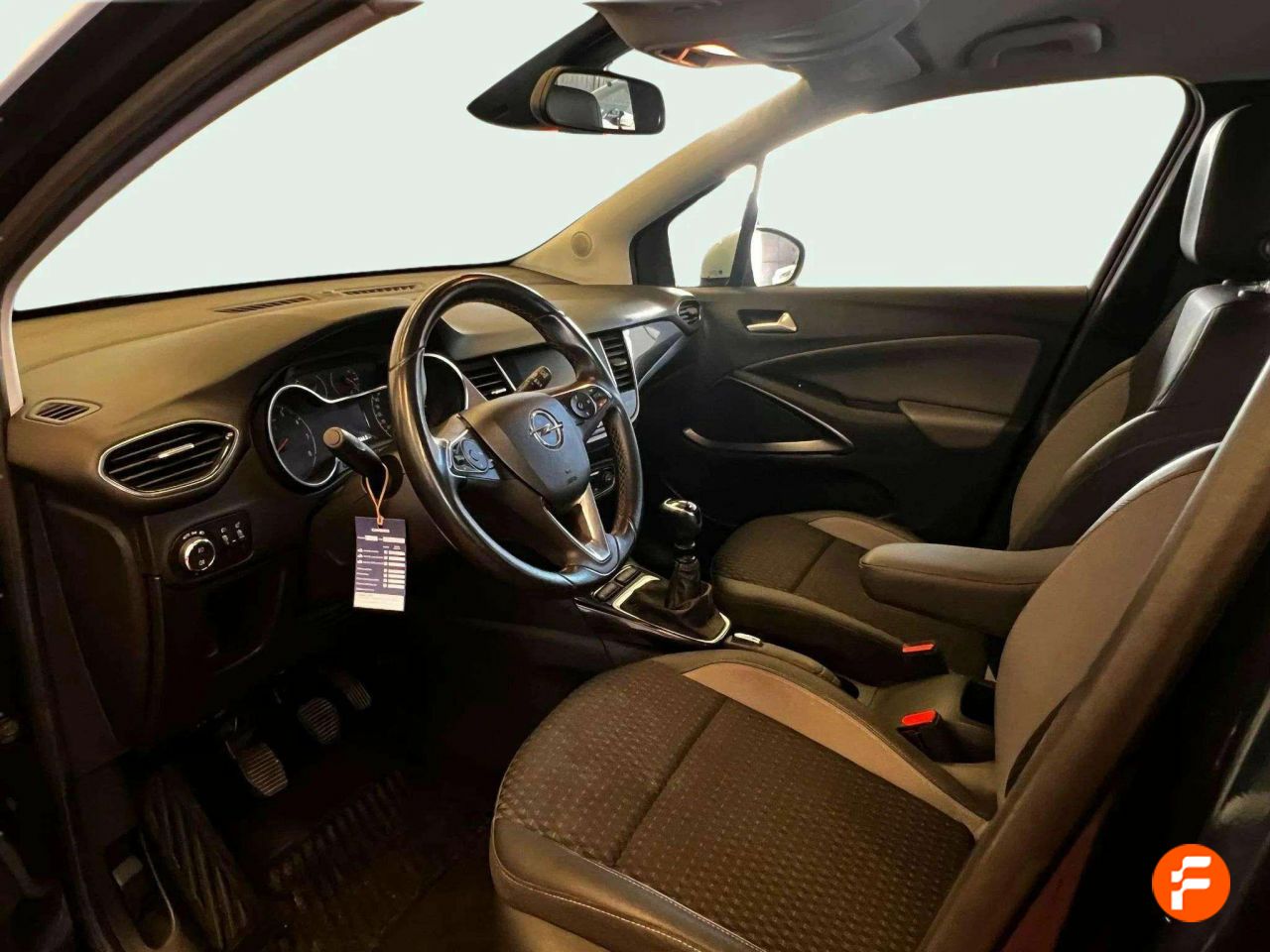 Foto Opel Crossland X 8