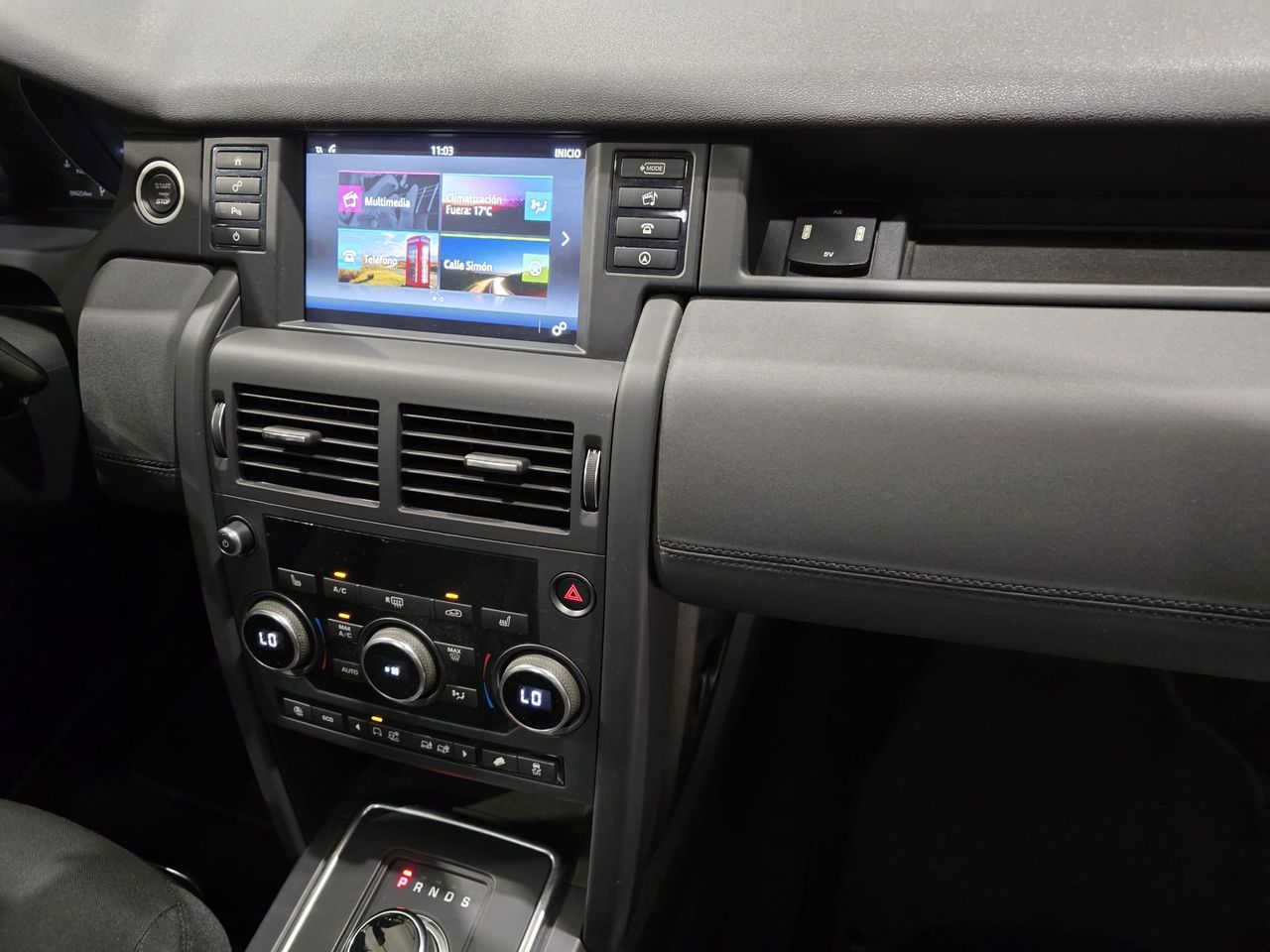 Foto Land-Rover Discovery Sport 24