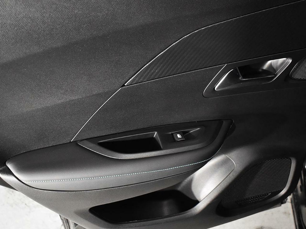 Foto Peugeot 2008 16