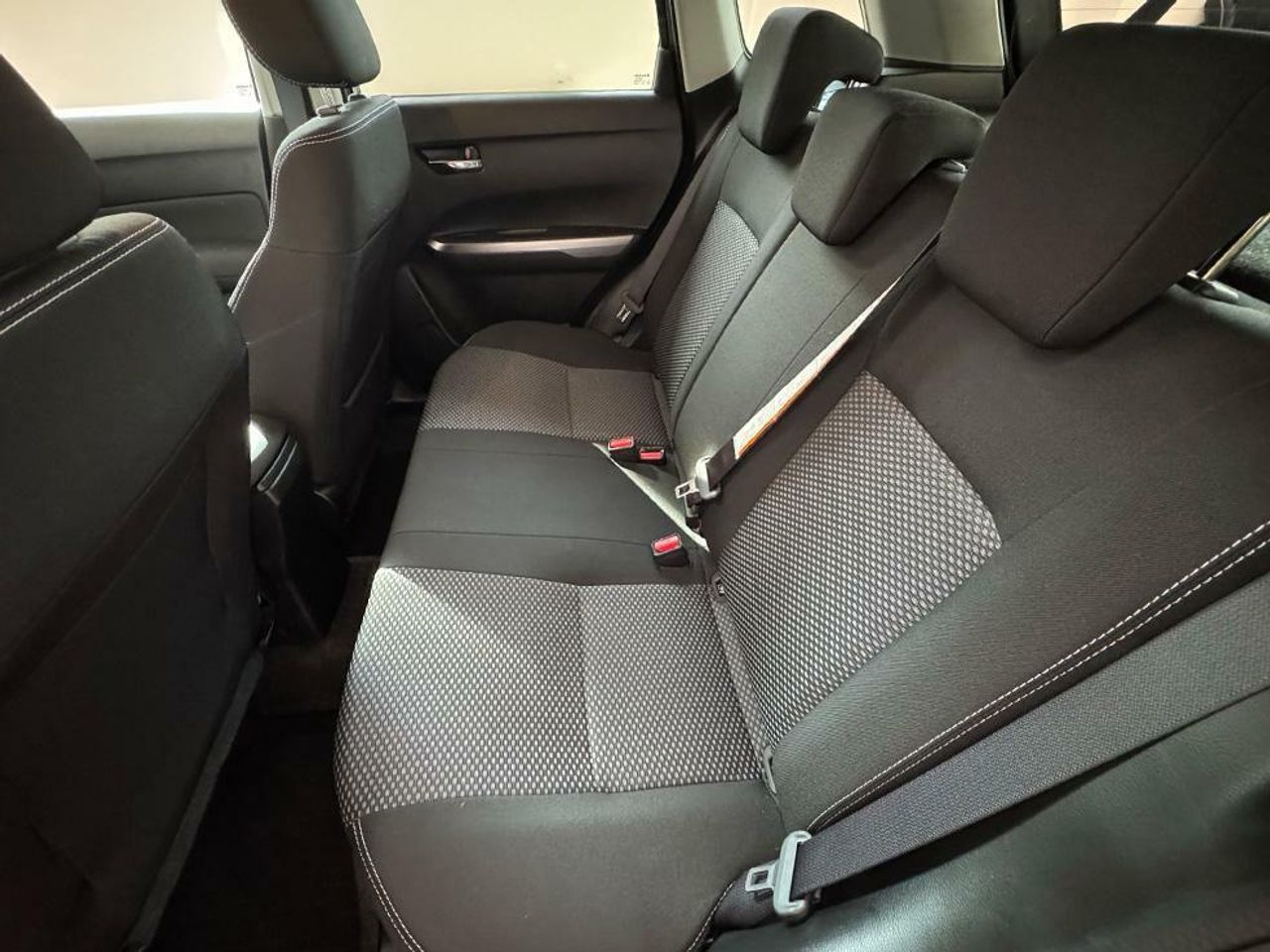 Foto Suzuki Vitara 17