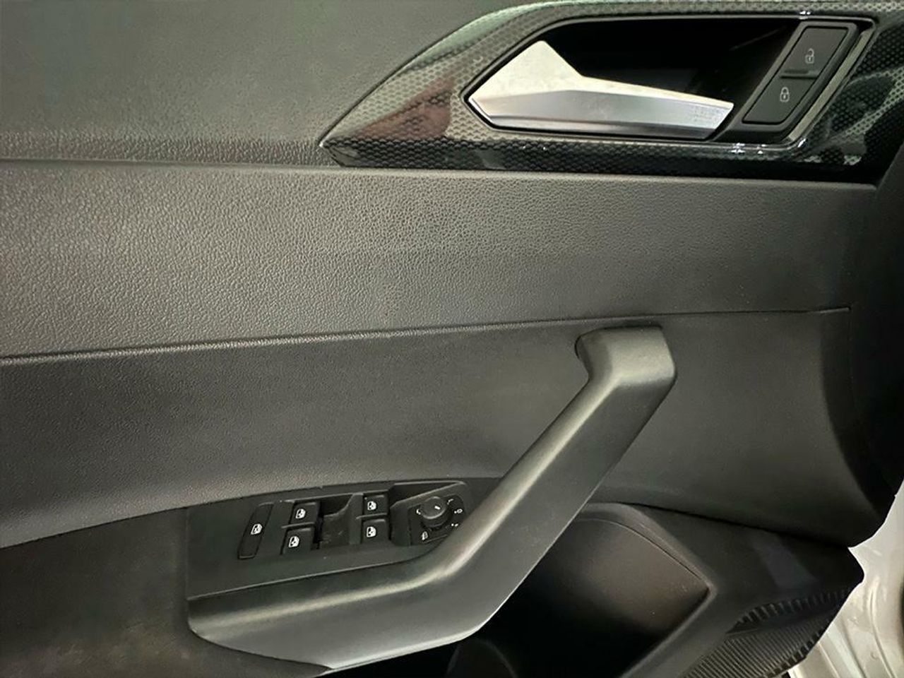 Foto Volkswagen Taigo 17