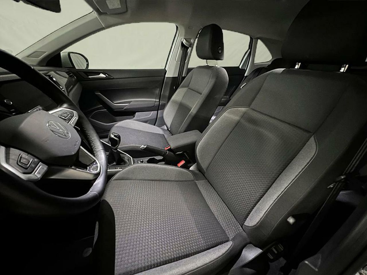 Foto Volkswagen Taigo 18