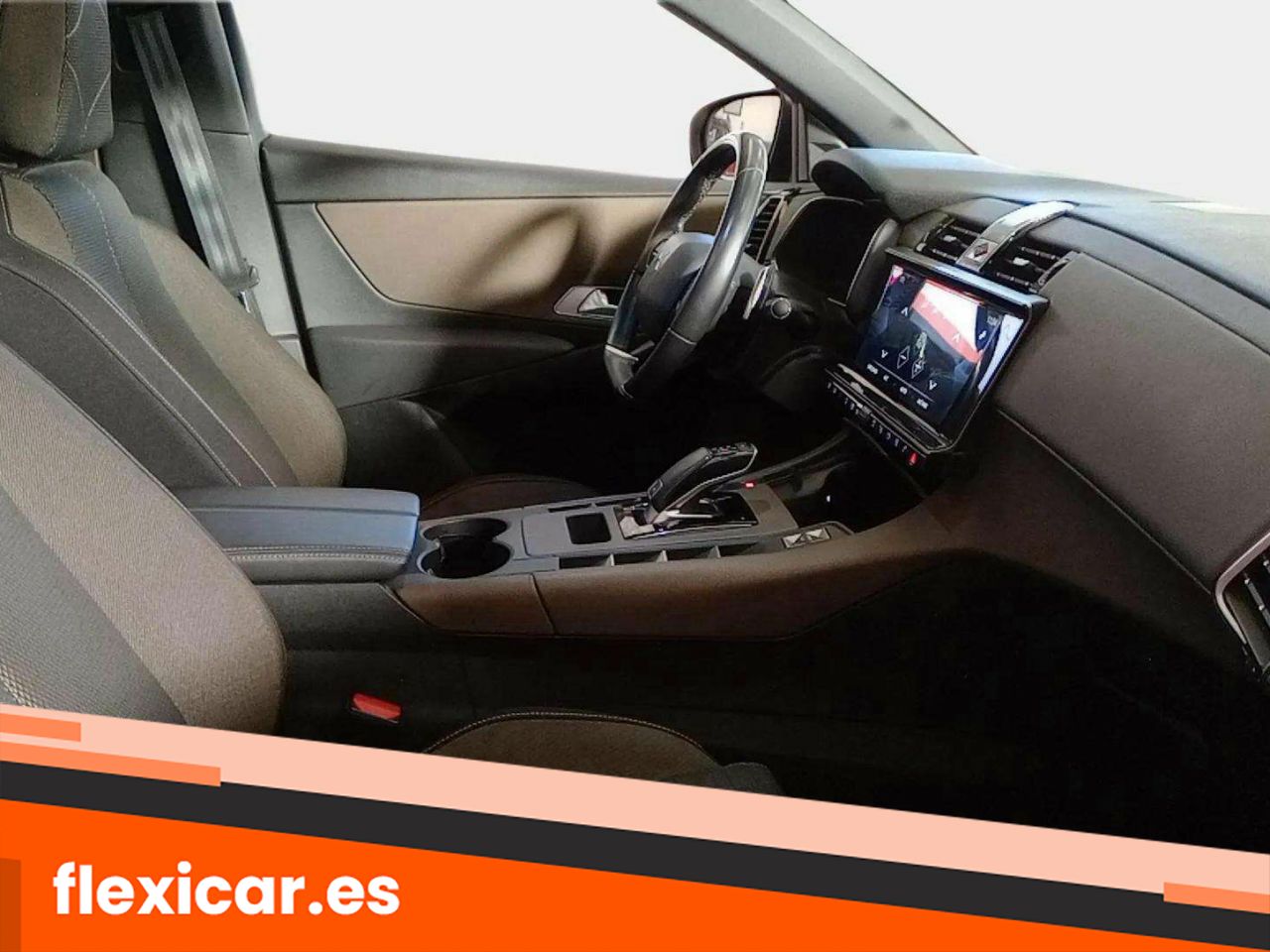 Foto DS Automobiles DS 7 14