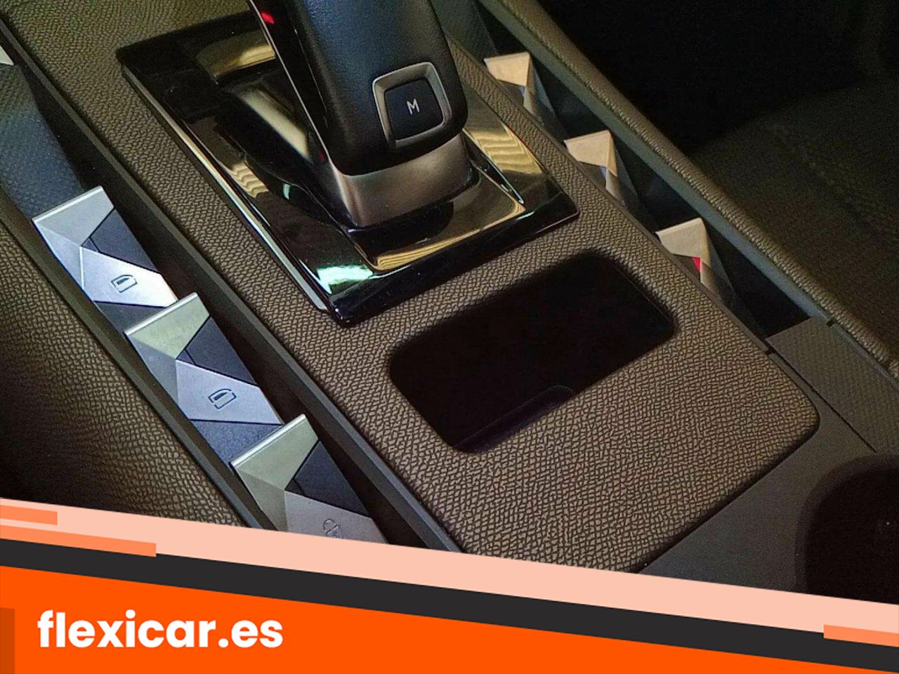 Foto DS Automobiles DS 7 18