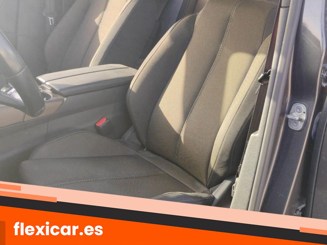 Foto DS Automobiles DS 7 11