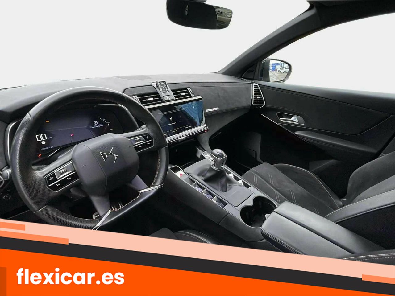Foto DS Automobiles DS 7 10