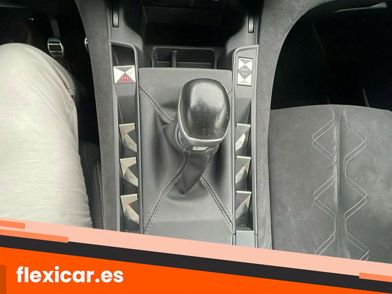 Foto DS Automobiles DS 7 15
