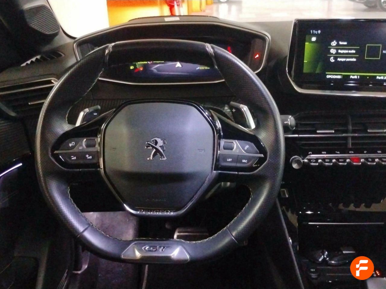 Foto Peugeot 208 10