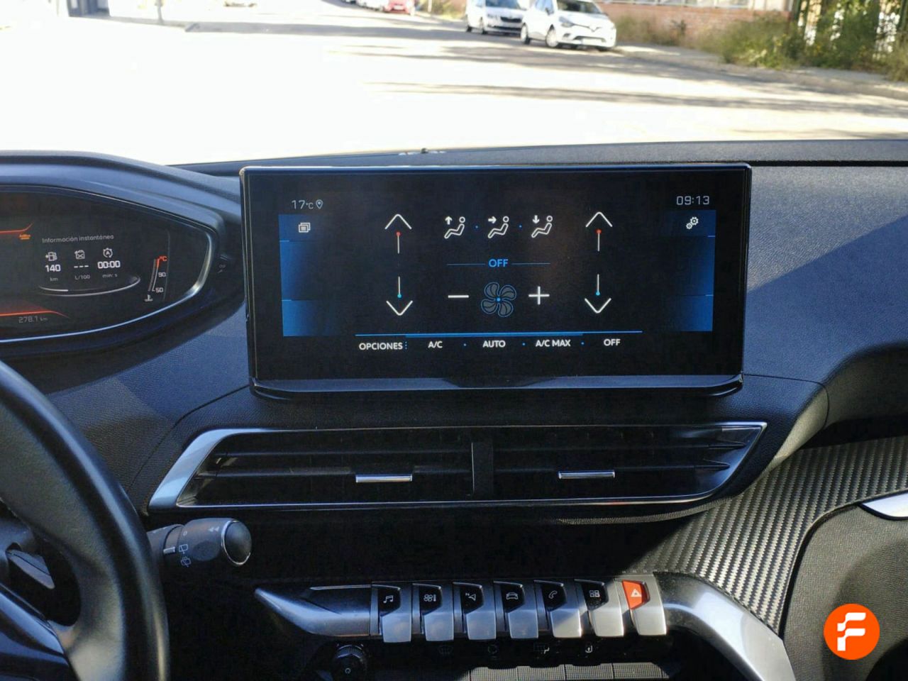 Foto Peugeot 5008 13