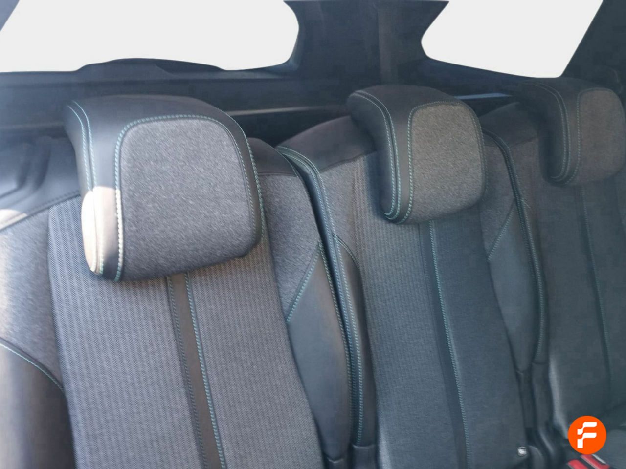 Foto Peugeot 5008 24