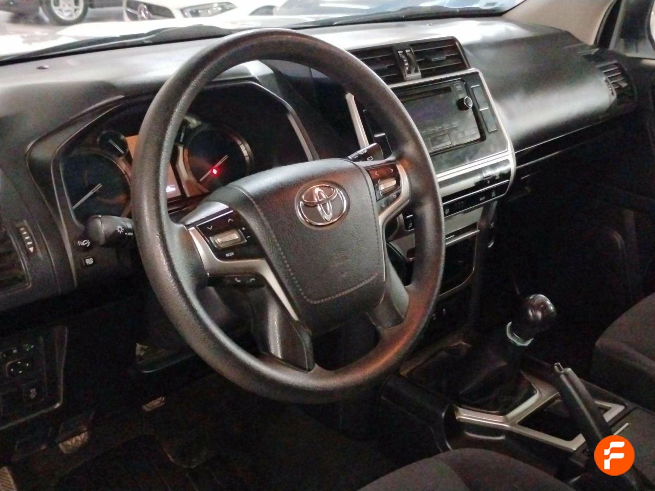 Foto Toyota Land Cruiser 8