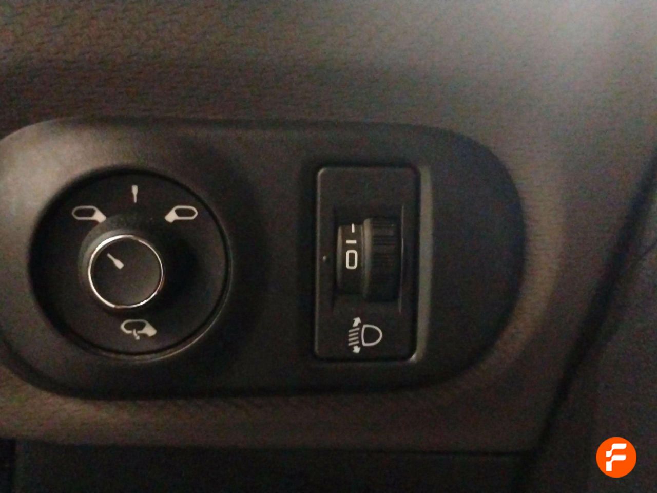 Foto Citroën C4 Cactus 27