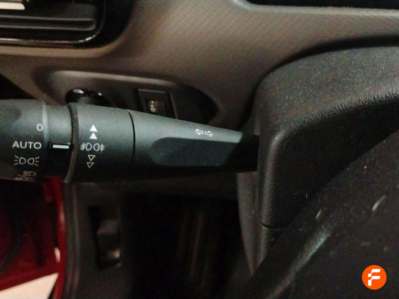 Foto Citroën C4 Cactus 28