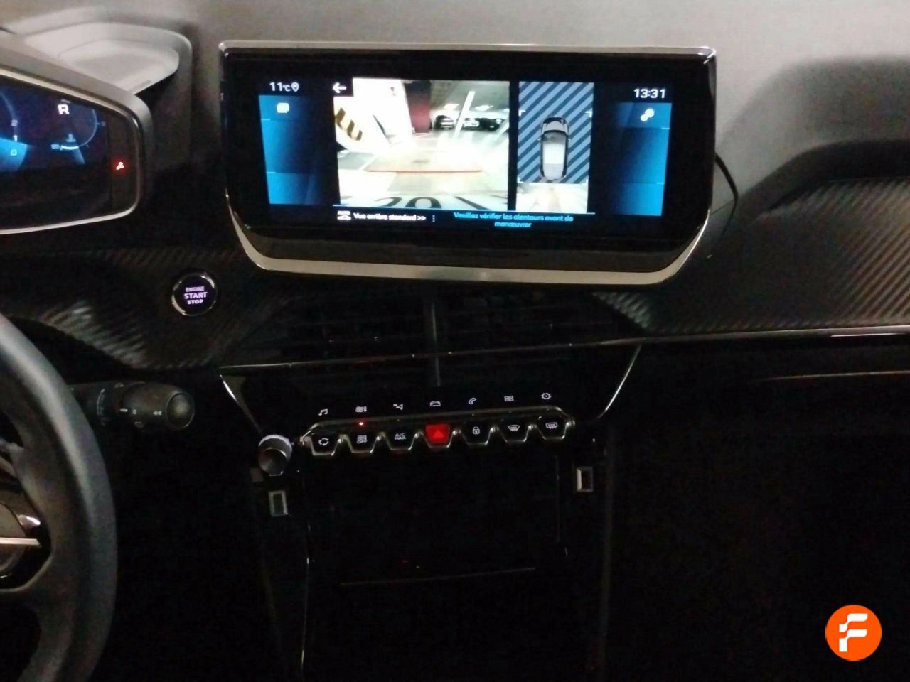 Foto Peugeot 208 11
