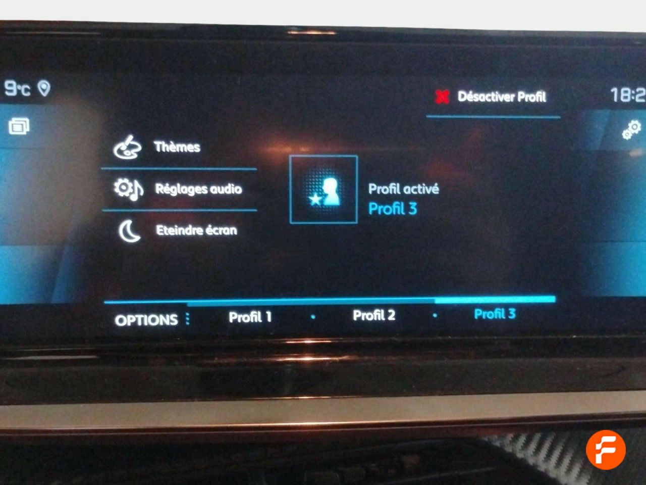 Foto Peugeot 208 12