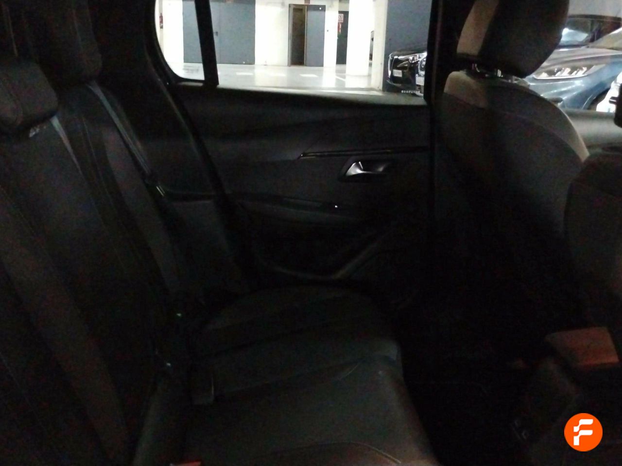 Foto Peugeot 208 21