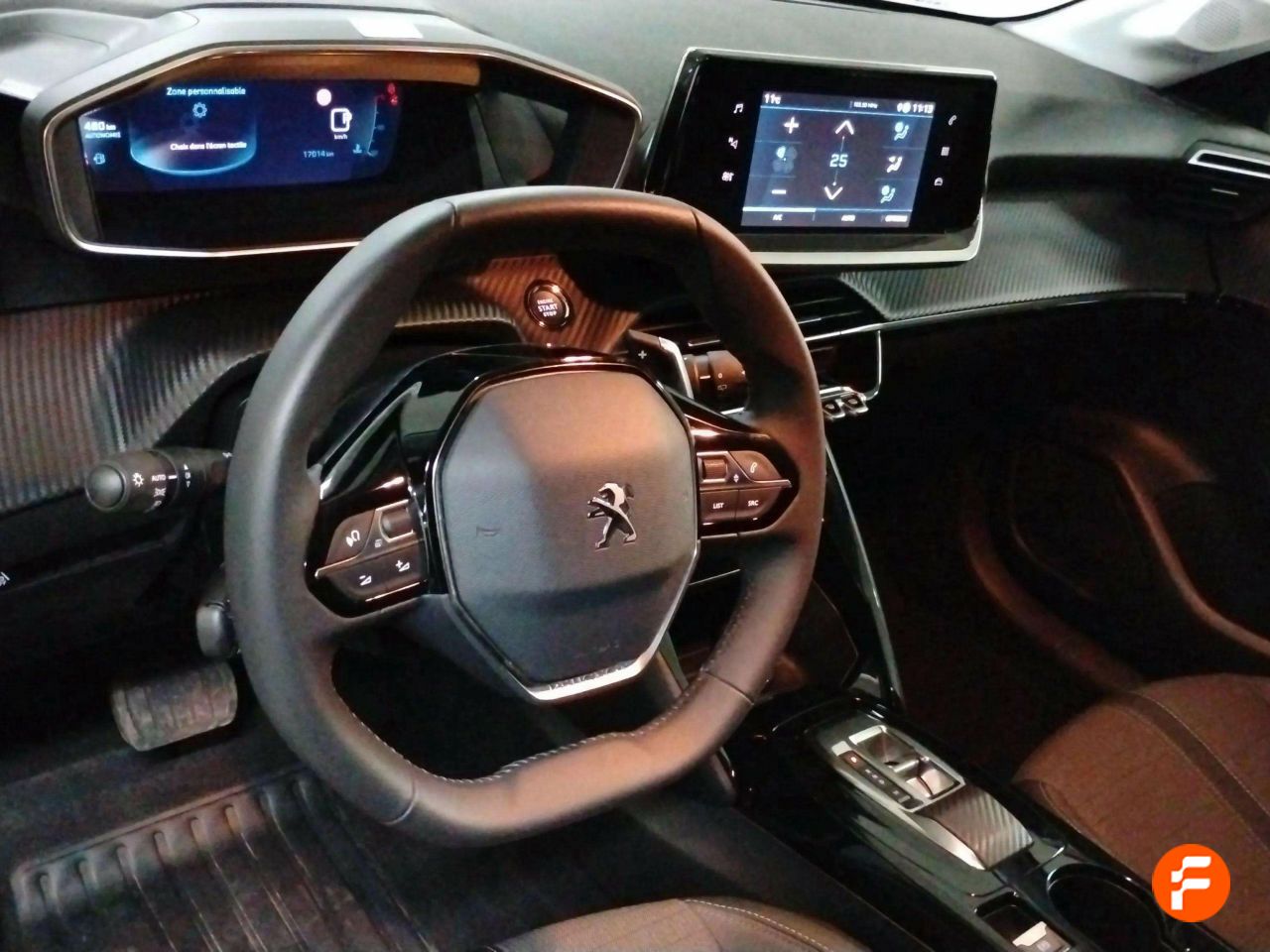 Foto Peugeot 208 9