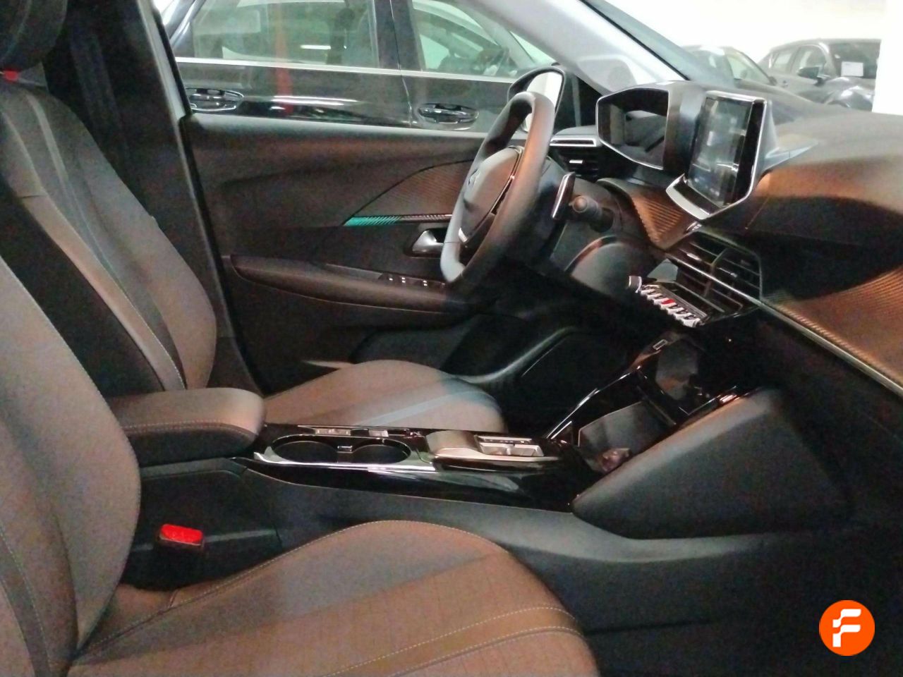 Foto Peugeot 208 15