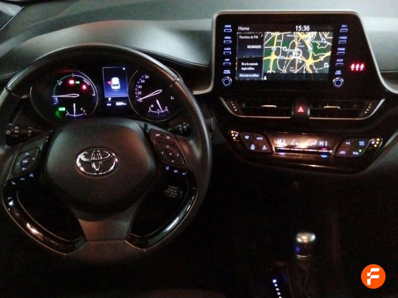 Foto Toyota C-HR 9