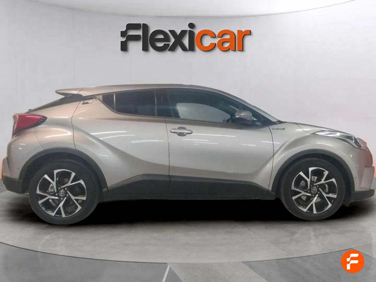 Foto Toyota C-HR 5