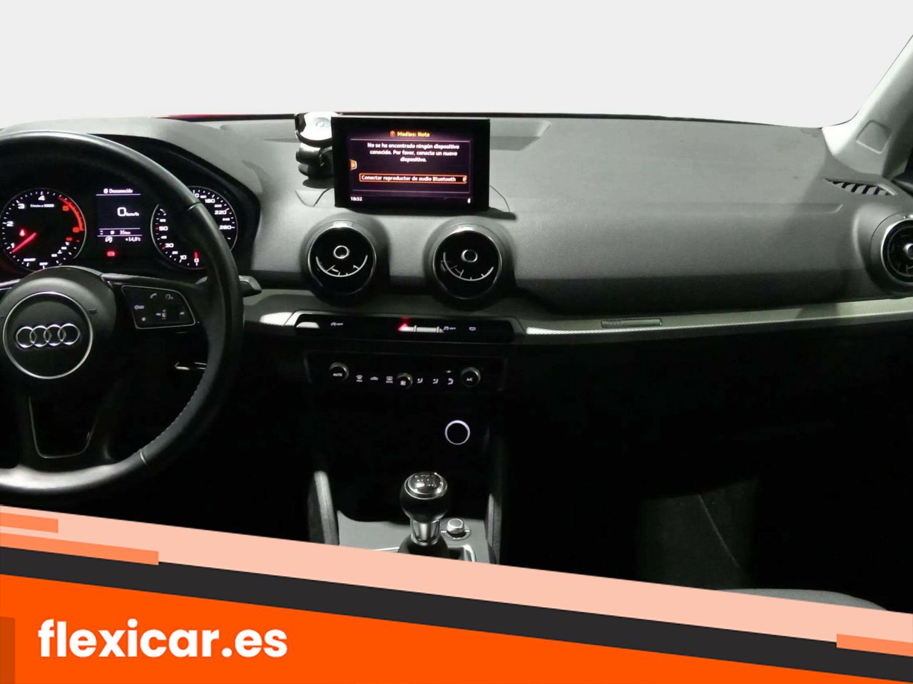 Foto Audi Q2 10