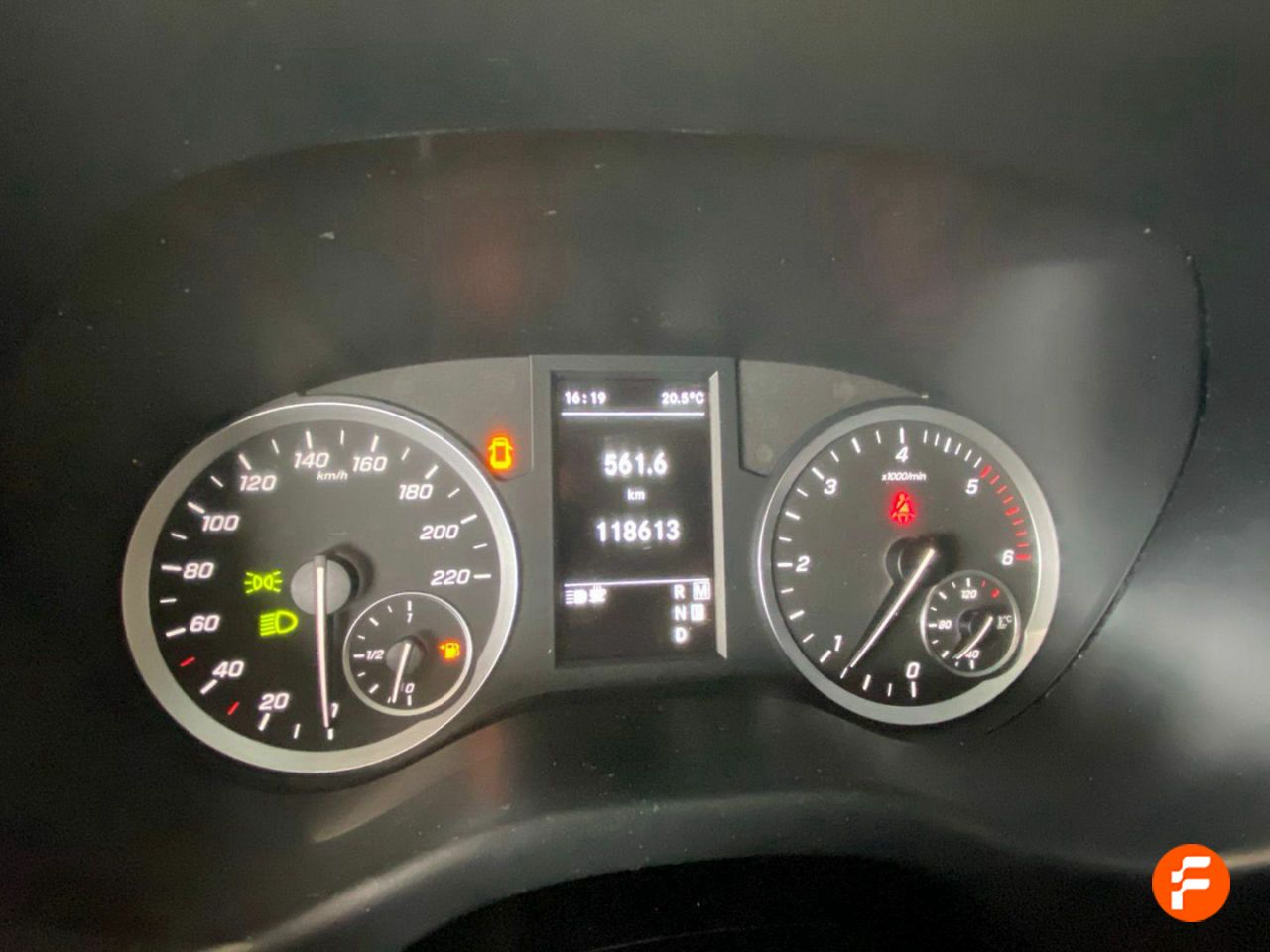 Foto Mercedes-Benz Vito 10