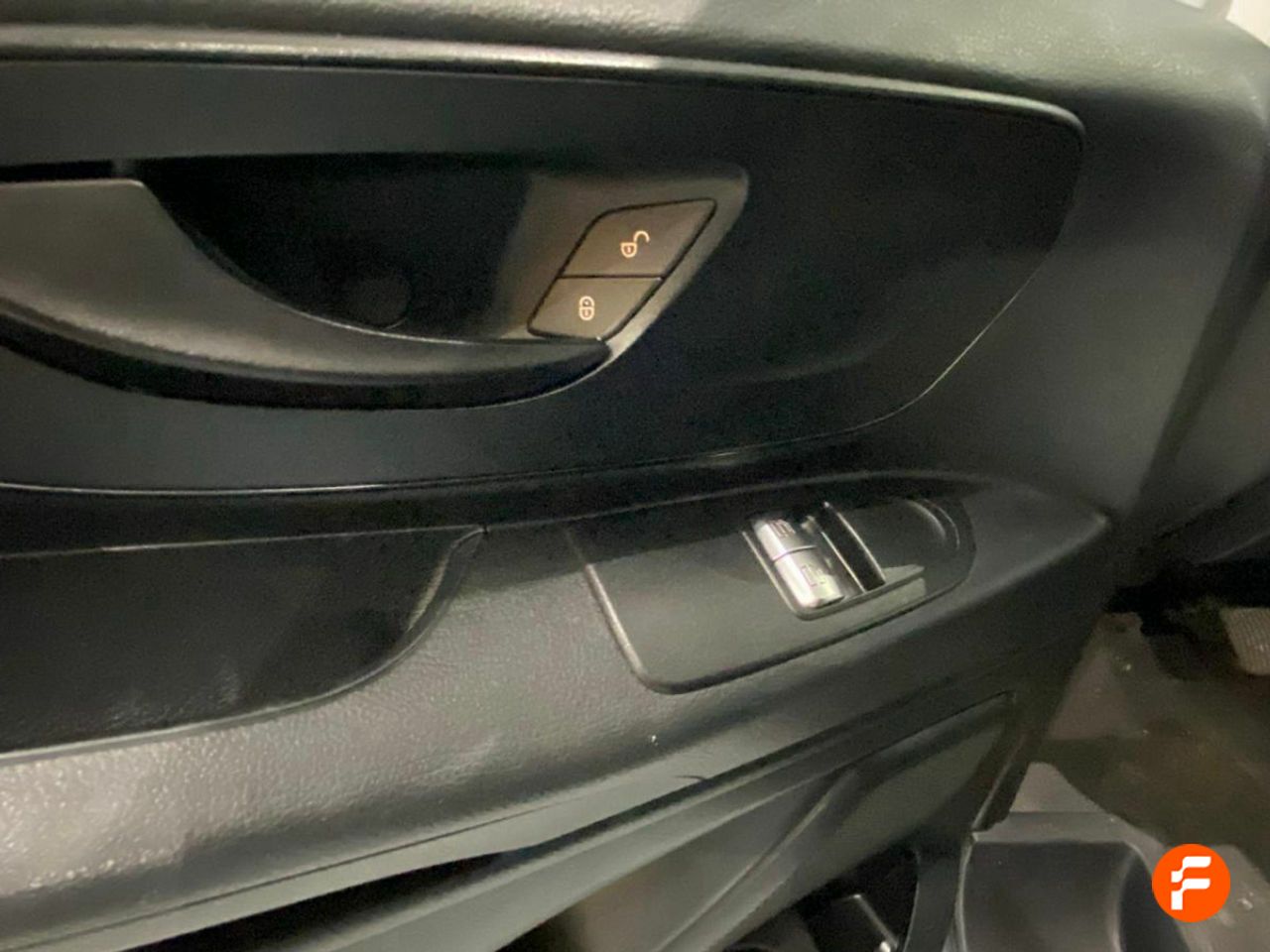 Foto Mercedes-Benz Vito 20