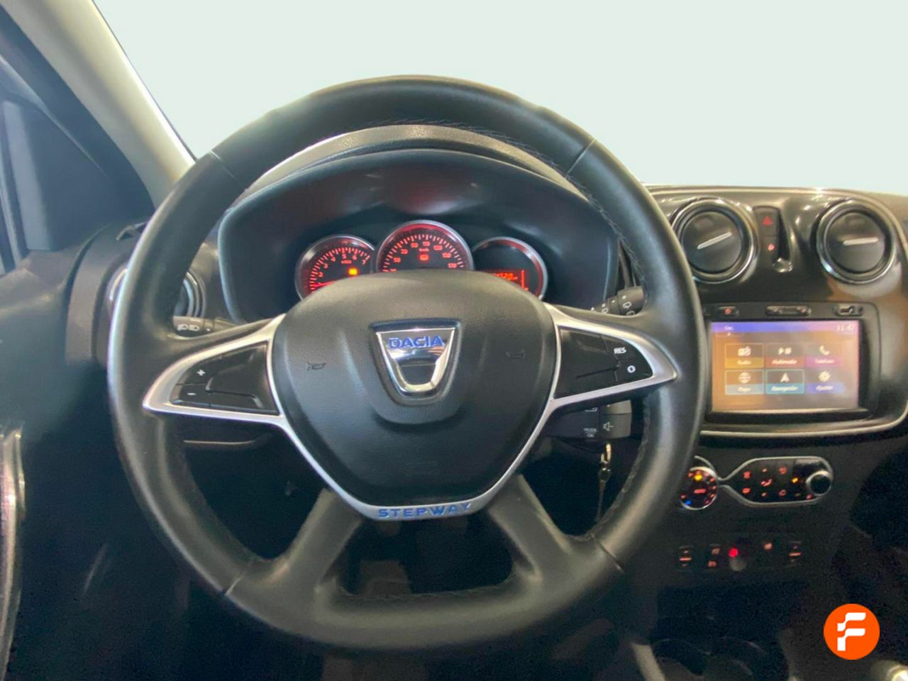 Foto Dacia Sandero 12
