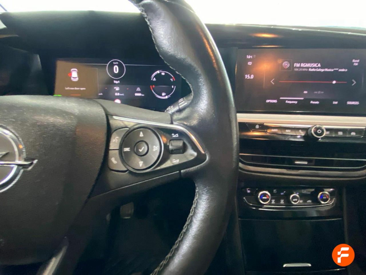 Foto Opel Grandland X 14