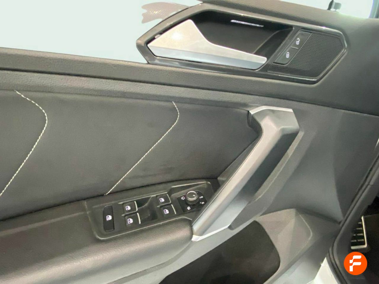 Foto Volkswagen Tiguan 26