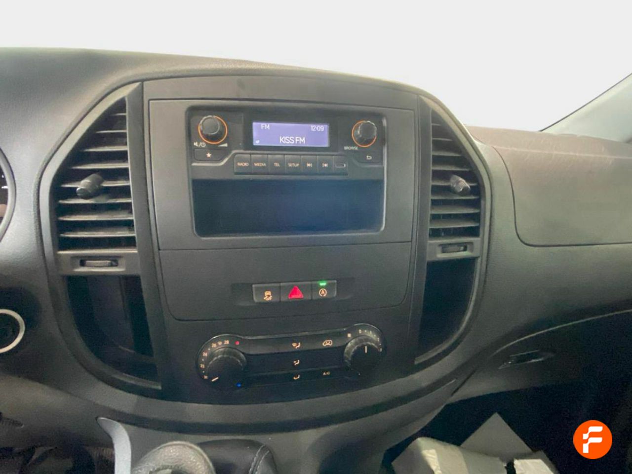 Foto Mercedes-Benz Vito 11